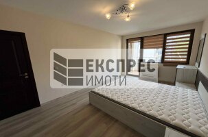 Нов, Обзаведен Тристаен апартамент, Бриз