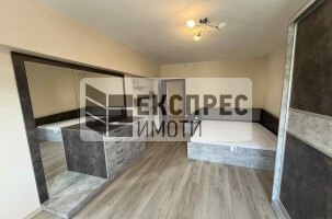 Нов, Обзаведен Тристаен апартамент, Бриз
