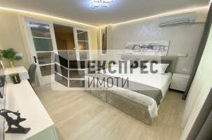 Луксозно, Обзаведен Тристаен апартамент, Морска градина