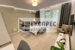 Луксозно, Обзаведен Тристаен апартамент, Морска градина