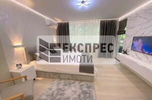 Луксозно, Обзаведен Тристаен апартамент, Морска градина
