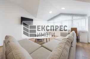 Обзаведен,нов Тристаен апартамент, Център