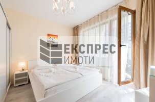 Обзавeден Тристаен апартамент, Аспарухово