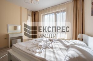 Обзавeден Тристаен апартамент, Аспарухово