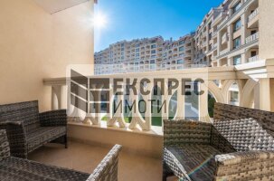 Обзавeден Тристаен апартамент, Аспарухово