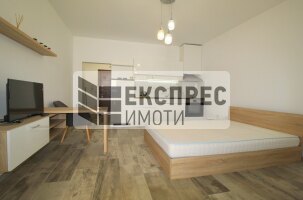 New, Furnished Studio, Breeze