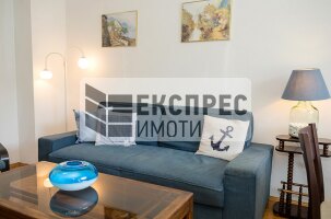  2 Schlafzimmer Wohnung, Chayka