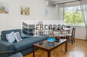  2 Schlafzimmer Wohnung, Chayka