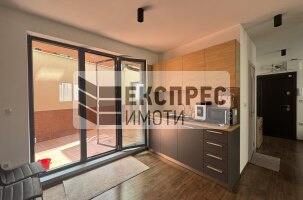 Нов , Обзаведен Едностаен апартамент, Център