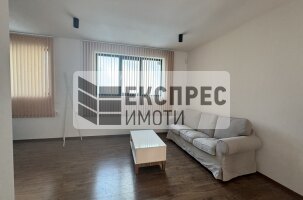 Нов , Обзаведен Едностаен апартамент, Център