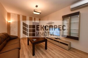  1 Schlafzimmer Wohnung, Chayka