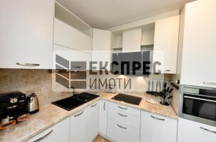  1 Schlafzimmer Wohnung, Chayka