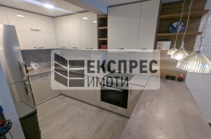Обзаведен Двустаен апартамент, Център