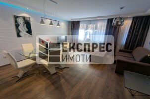 Обзаведен Двустаен апартамент, Център