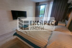 Обзаведен Двустаен апартамент, Център