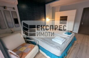 Обзаведен Двустаен апартамент, Център