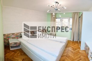  1 Schlafzimmer Wohnung, Chayka
