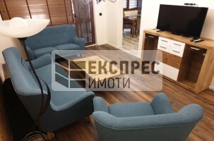  2 Schlafzimmer Wohnung, Chayka