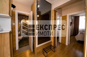 Нов, Обзаведен, Тристаен апартамент, Център