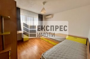 Обзаведен, Четиристаен апартамент, Левски