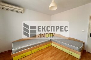 Обзаведен, Четиристаен апартамент, Левски