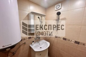 Обзаведен, Четиристаен апартамент, Левски