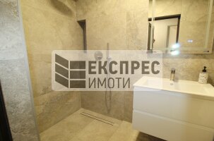 Нов, Луксозно, Обзаведен Двустаен апартамент, Окръжна болница
