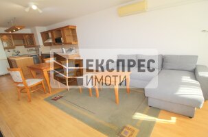  3 Schlafzimmer Wohnung, Chayka