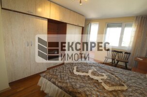  3 Schlafzimmer Wohnung, Chayka