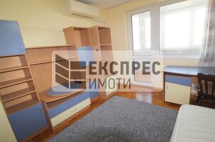  3 Schlafzimmer Wohnung, Chayka