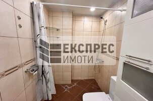 Обзаведен, Двустаен апартамент, Окръжна болница
