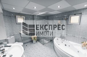 FURNISHED 2 bedroom apartment, Center