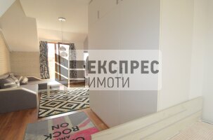 Furnished Studio, Regional hospital