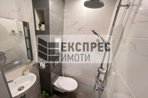 Обзаведен Едностаен апартамент, Окръжна болница
