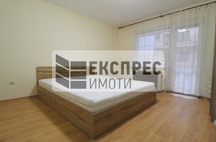 Обзаведен Тристаен апартамент, Окръжна болница