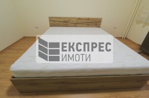 Обзаведен Тристаен апартамент, Окръжна болница