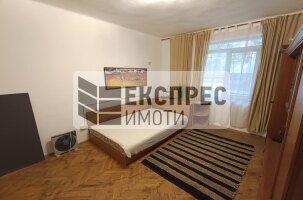Обзаведен Двустаен апартамент, Окръжна болница