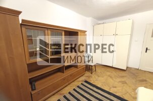Обзаведен Двустаен апартамент, Окръжна болница