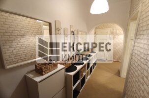 Обзаведен Двустаен апартамент, Окръжна болница