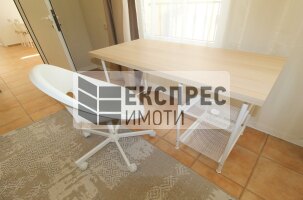  2 Schlafzimmer Wohnung, Regional hospital