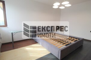  3 Schlafzimmer Wohnung, Regional hospital