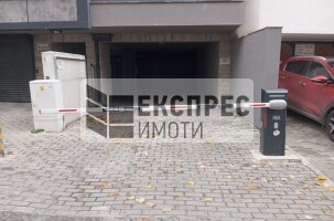  Parkplatz, Regional hospital
