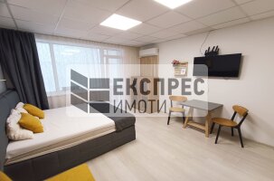 Обзаведен Едностаен апартамент, Окръжна болница