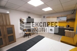 Обзаведен Едностаен апартамент, Окръжна болница