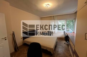 Furnished 2 bedroom apartment, Center