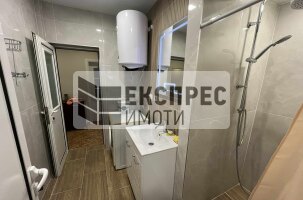 Furnished 2 bedroom apartment, Center