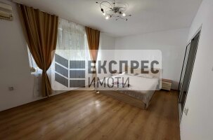 Mob 1 Schlafzimmer Wohnung, Farmers' Market