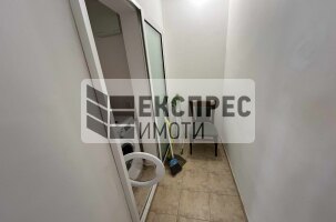 Mob 1 Schlafzimmer Wohnung, Farmers' Market