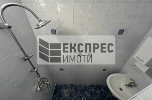 Mob 1 Schlafzimmer Wohnung, Farmers' Market