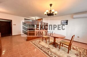 Обзаведен, Двустаен апартамент, Център